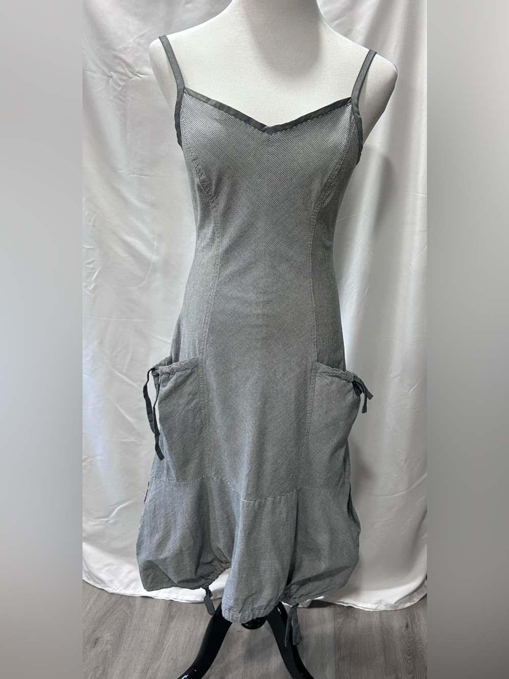Ronen Chen Gray Pinstripe Spaghetti Strap Bubble Hem Dress Size 1